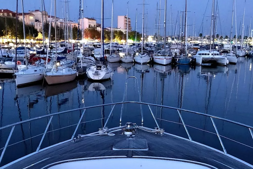 Details of a small boat ready for hire